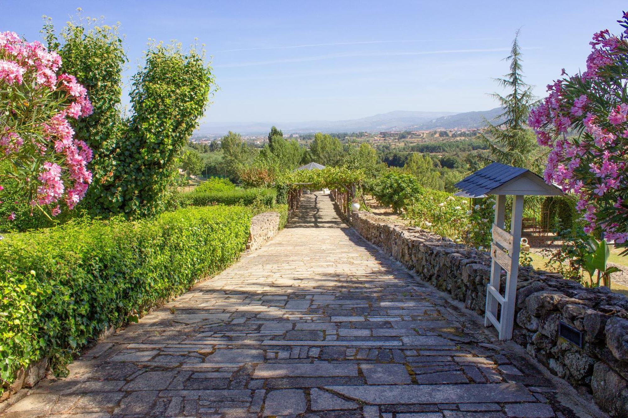 Hotel Rural Casa De Samaioes 샤베스 외부 사진