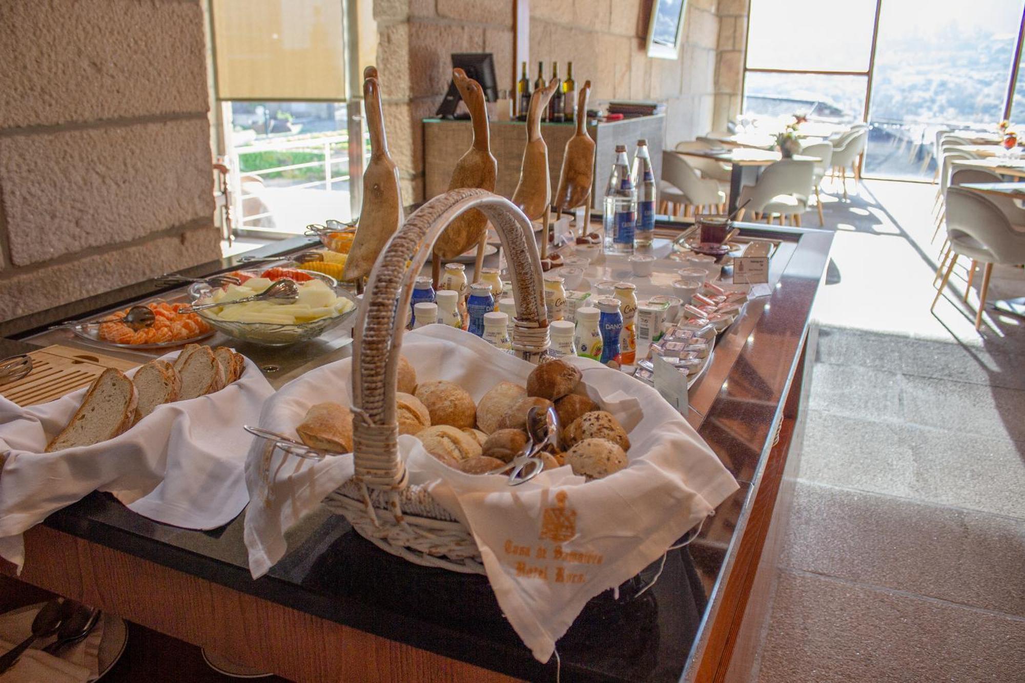 Hotel Rural Casa De Samaioes 샤베스 외부 사진