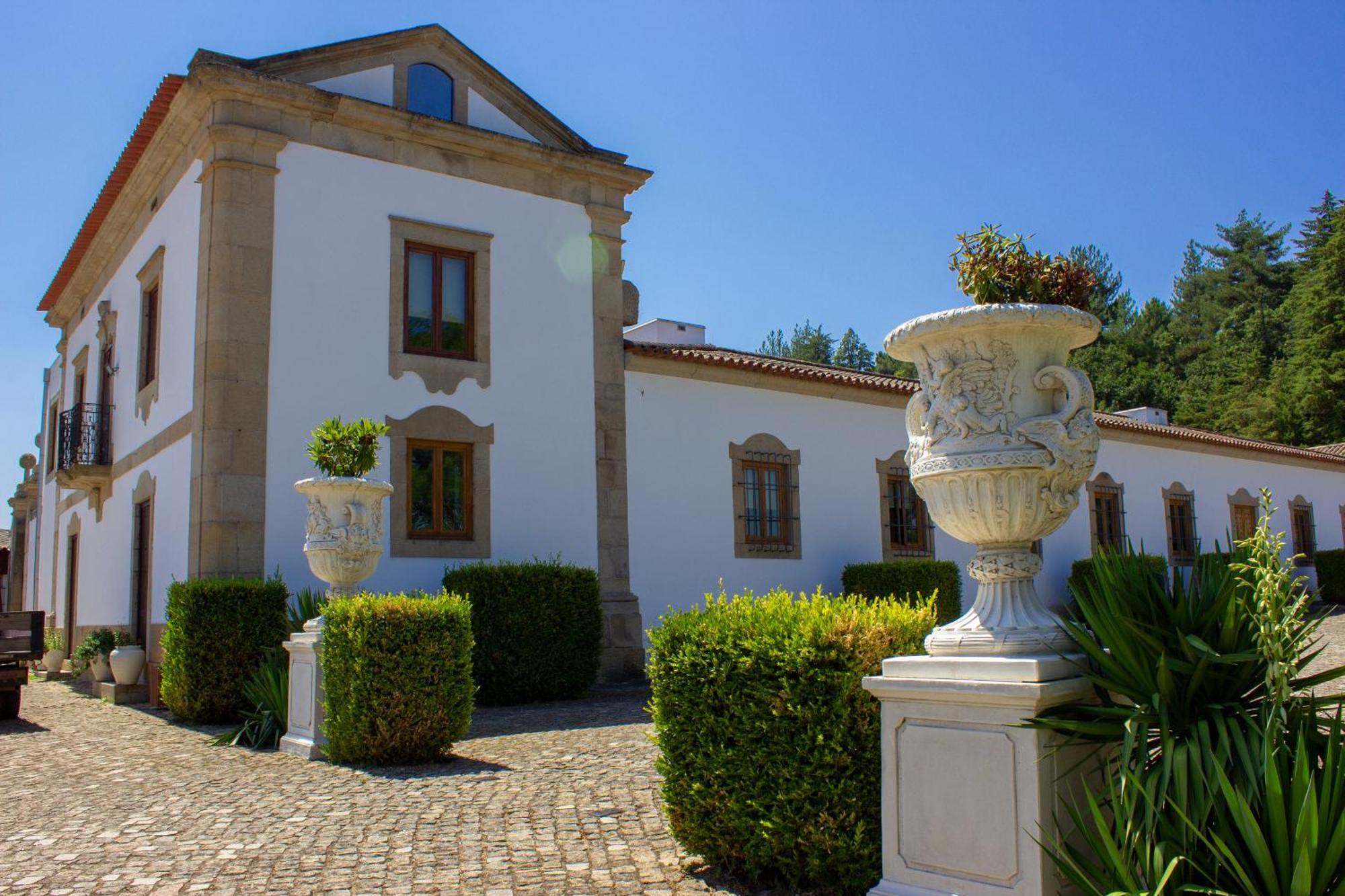 Hotel Rural Casa De Samaioes 샤베스 외부 사진