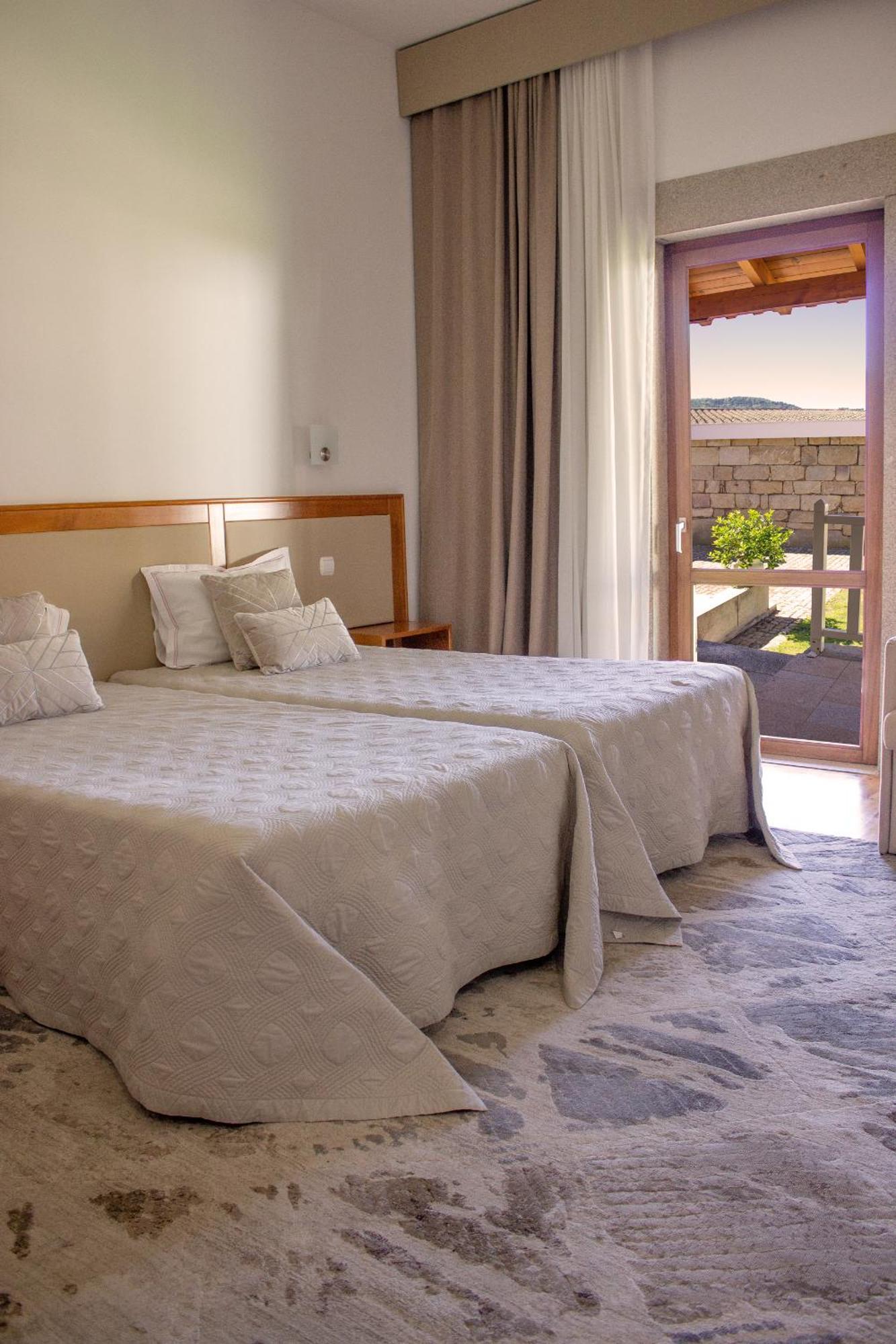 Hotel Rural Casa De Samaioes 샤베스 외부 사진